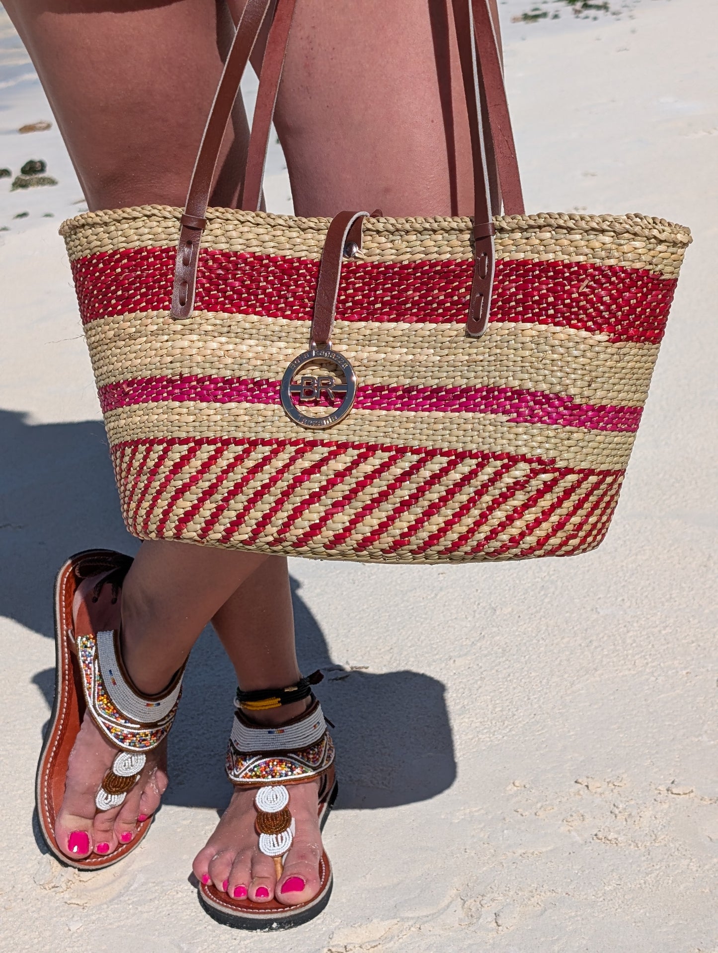 Handmade Milulu Grass Bag with Premium Leather Straps – Dyed, Medium Size