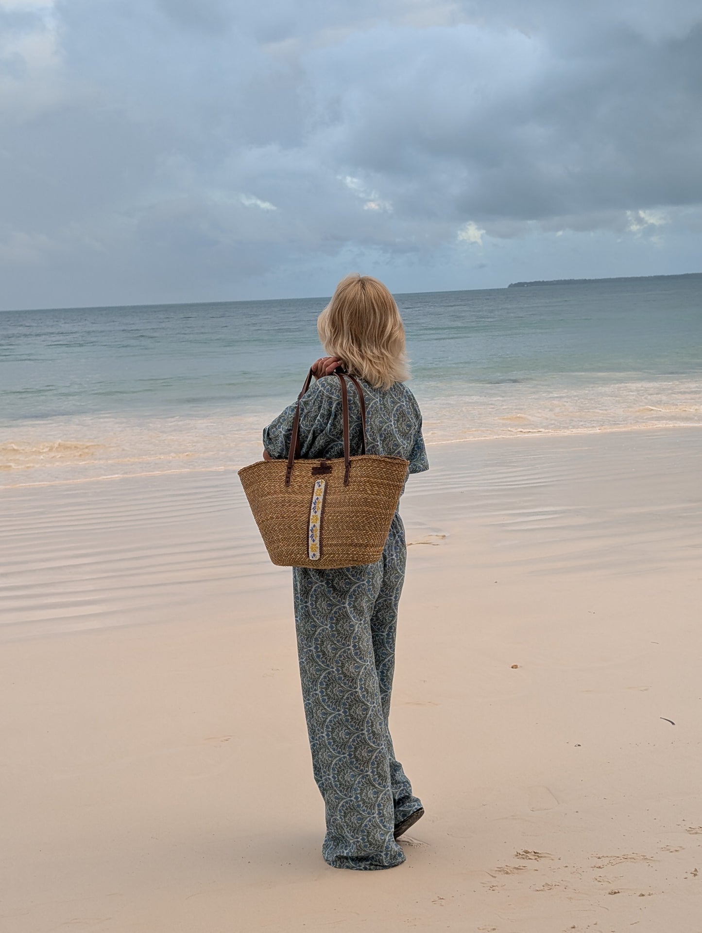 Handmade Milulu Grass Bag – Authentic African Craft