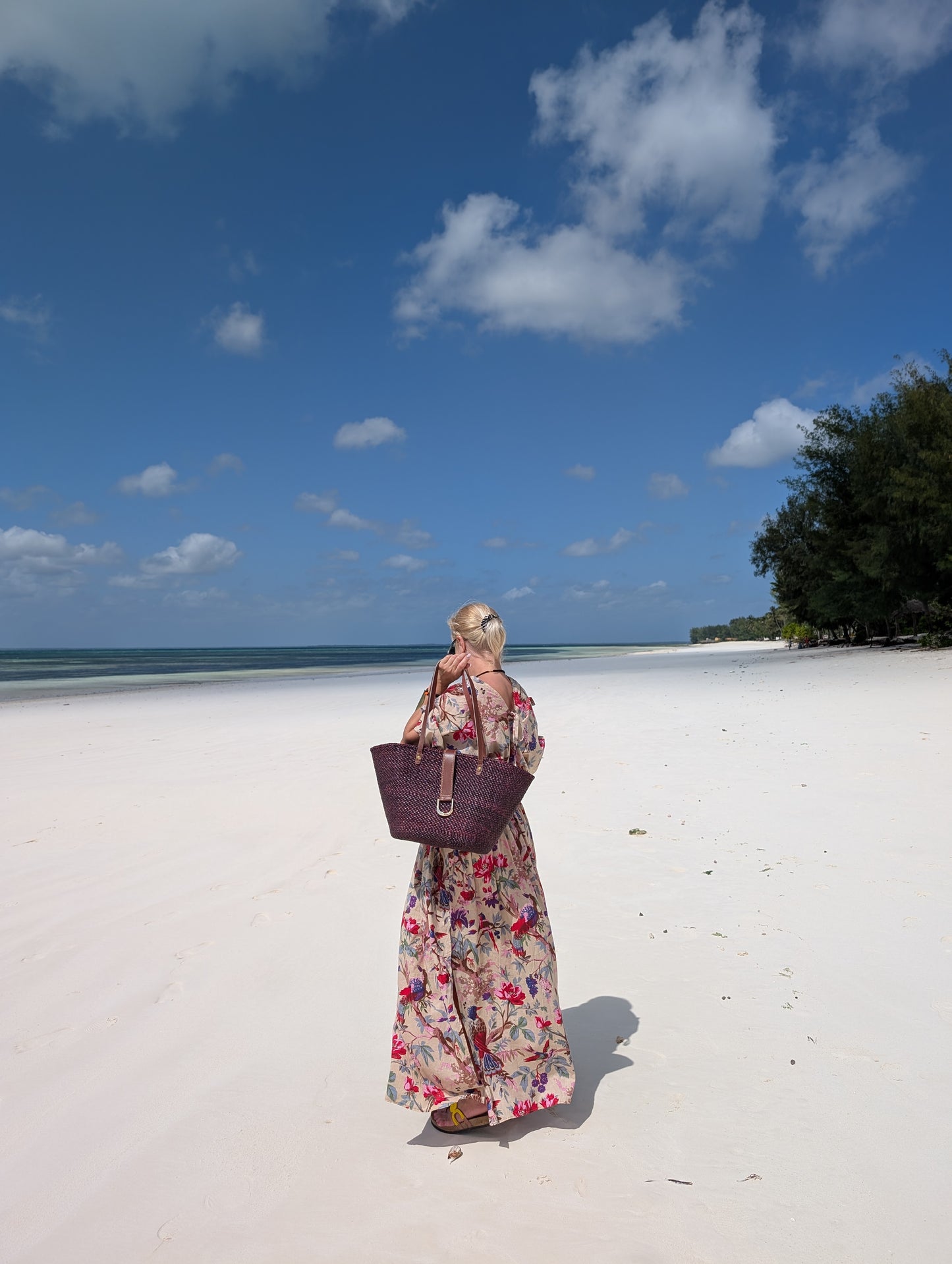 Handwoven Milulu Grass Bag – Burgundy with Leather Strap ..