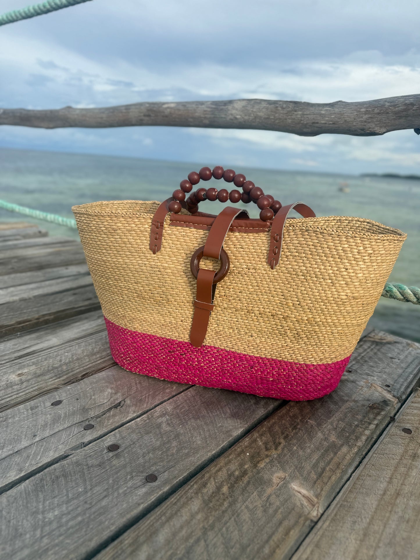 Large Handmade Milulu Grass Bag – Leather Straps, Wooden Beads, African Craftsmanship