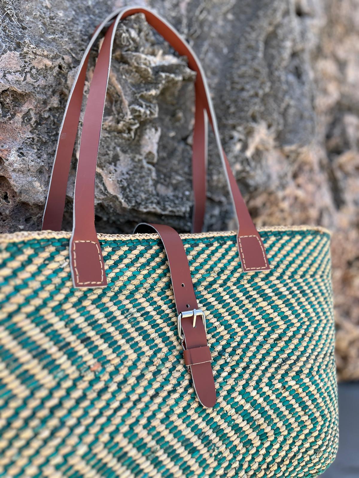 Milulu Grass Handwoven Tote Bag – African Artisan Beach Shopper
