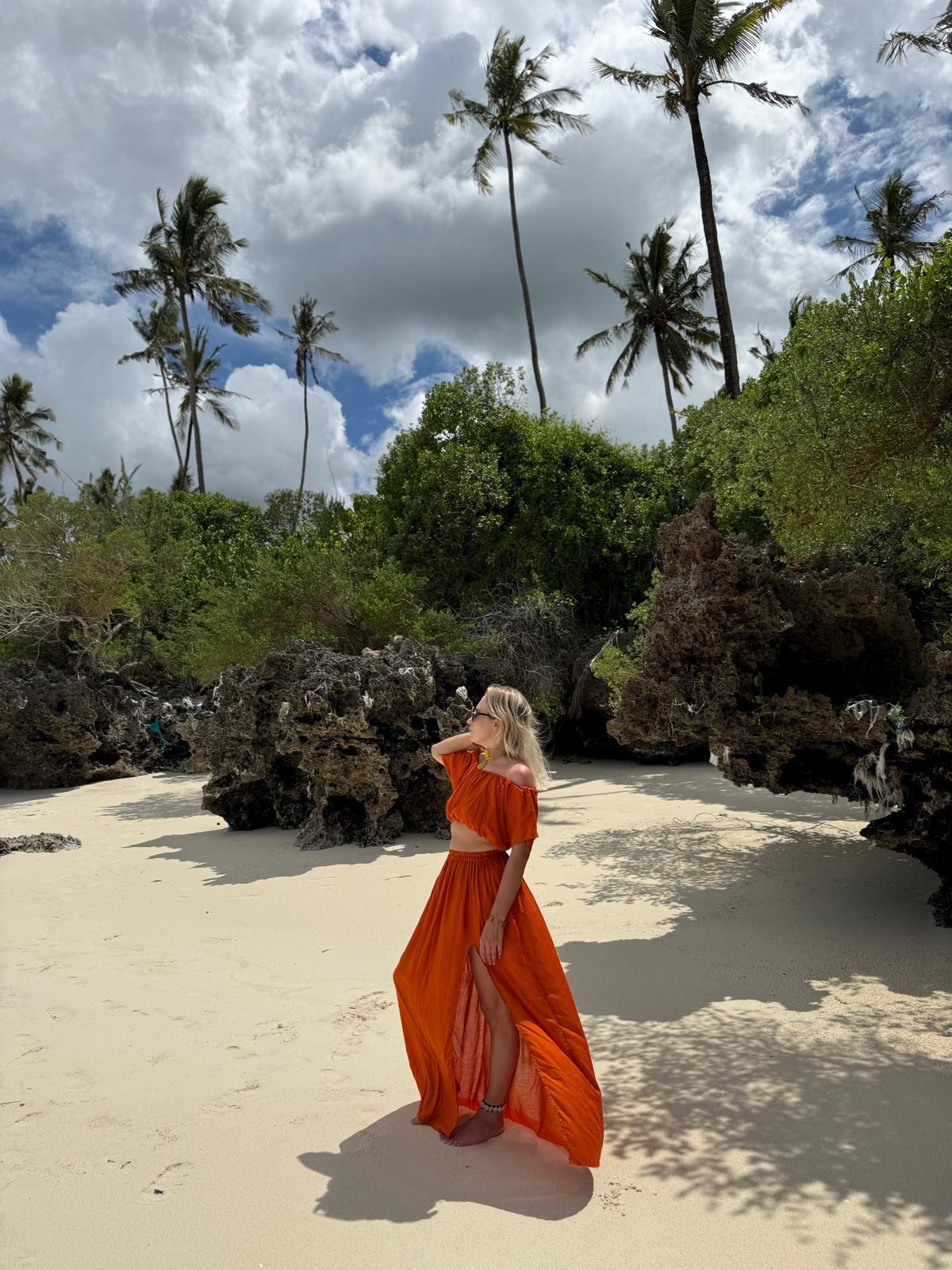 Off-Shoulder Top & Skirt Bungurdy