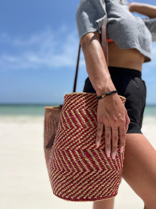 Milulu Grass Handwoven Tote Bag – African Artisan Beach Shopper